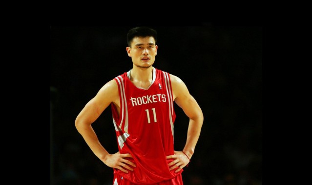 拜仁慕尼黑豪取开局九连胜，复制三冠王赛季神迹，剑指新时代王朝