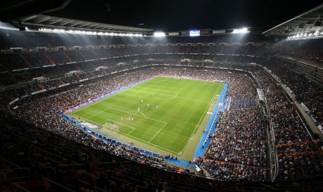 当大球遇见小球，足球巨星登贝莱跨界助阵2025法网抽签，点燃体坛新火花