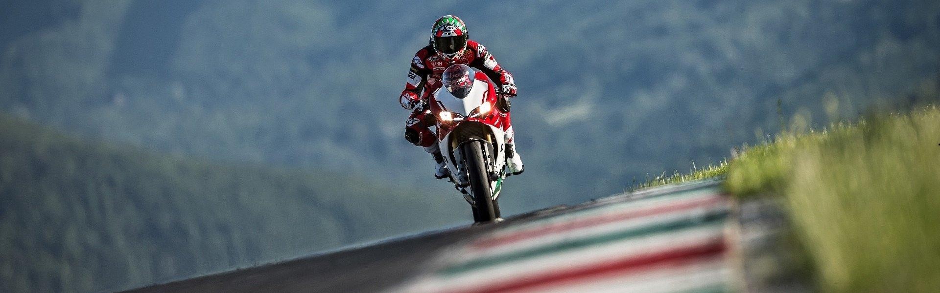 B费赛后痛斥裁判，不道歉令人沮丧 但非失点借口