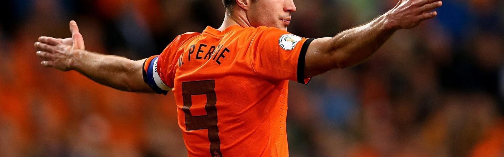 埃弗顿主场惊天逆转保级成功！古迪逊公园球场陷入狂欢海洋