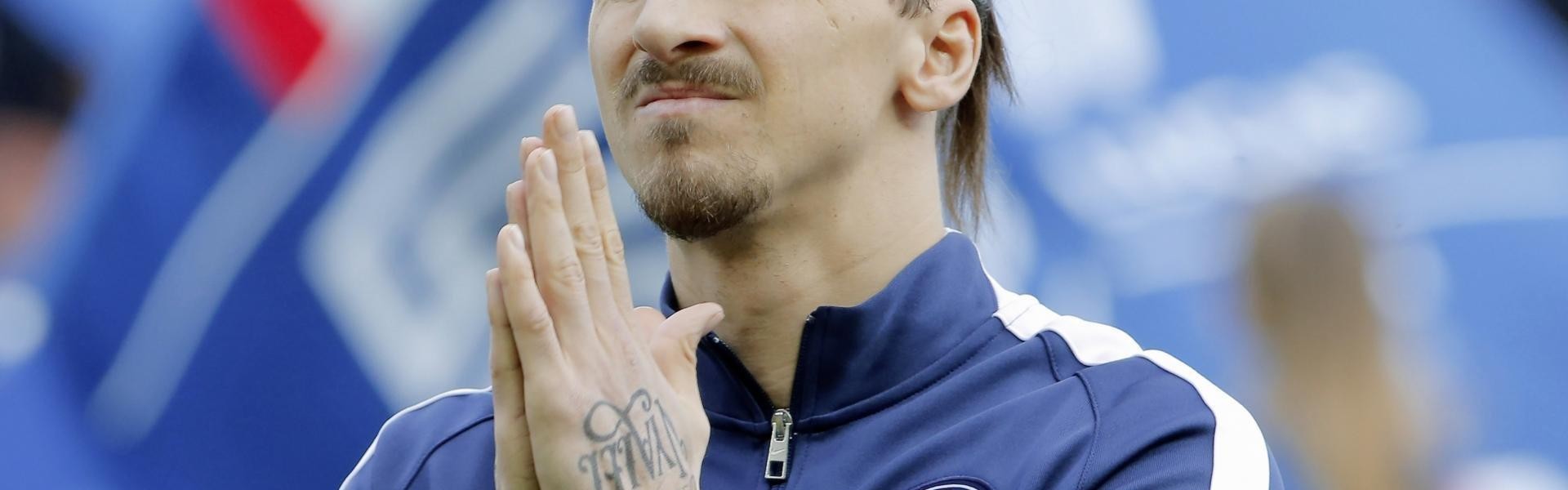 拜仁将帅温情祝福对手 菲尔豪尔赛场脑震荡牵动人心