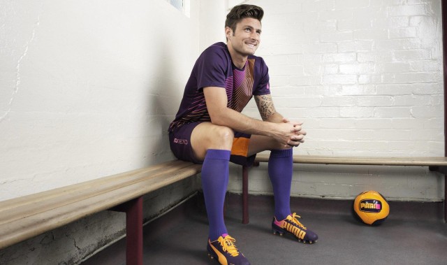 利物浦主帅斯洛特盛赞若塔，2-2平局时第一个想到的破局者