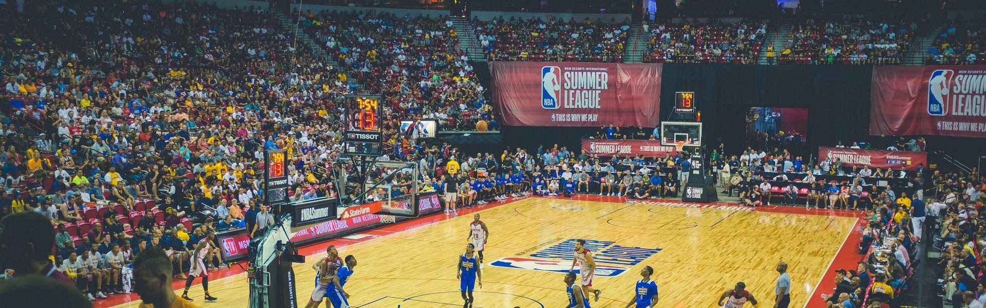 周二意甲焦点，保级命悬一线 残阵比萨主场死磕冲欧黑马科莫