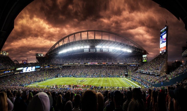 提前锁定前四席位，主帅卡洛斯表示满意，将用最强阵容踢好每一场比赛