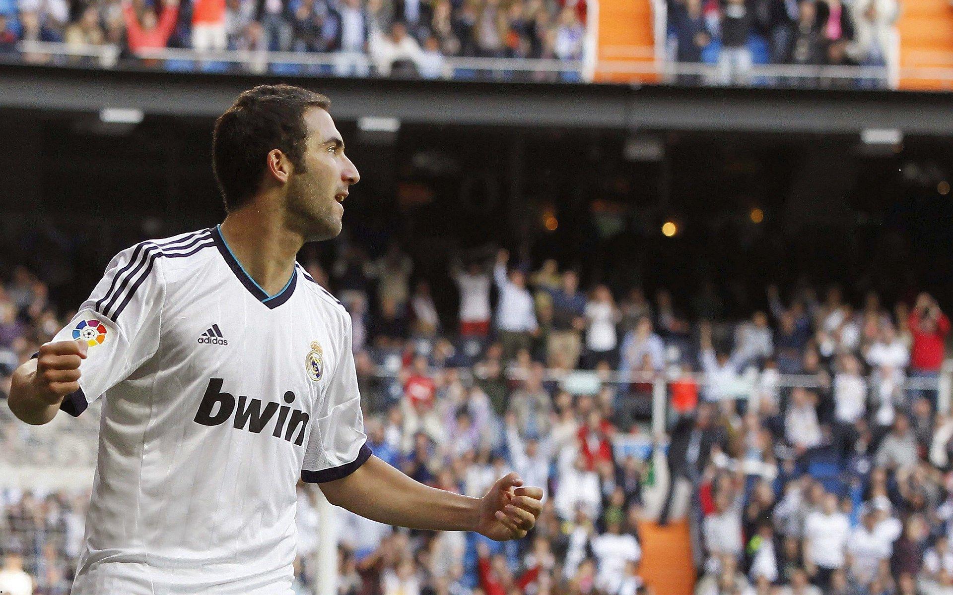 恩比德为新赛季定下目标,我要拿下常规赛MVP!