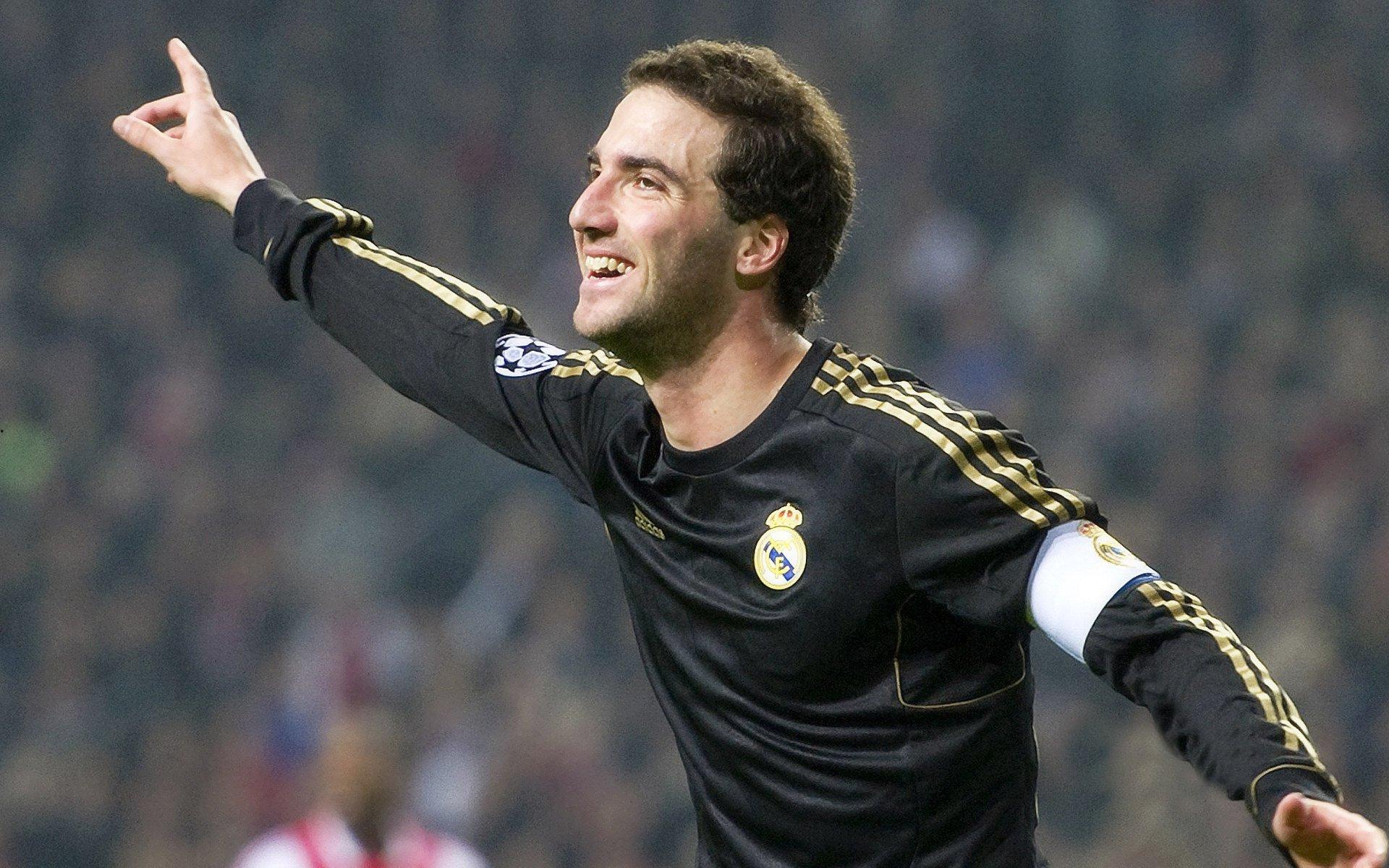 懂球帝12周年120大瞬间小组赛结果揭晓,梅西六度闪耀,C罗四次入围,武磊三次上榜